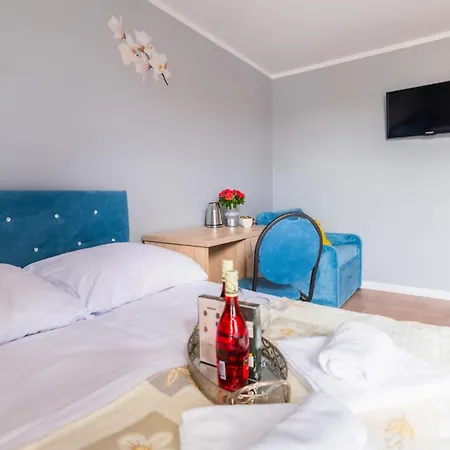 Apartment Reveliqa2 - Goscinne I