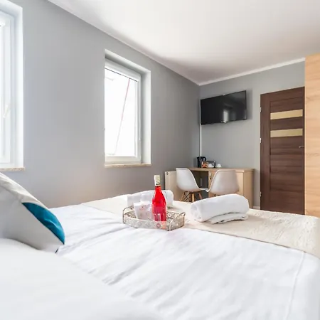 Reveliqa2 - Goscinne I * Pobierowo