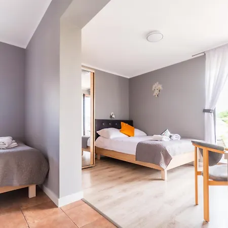 아파트 Reveliqa2 - Goscinne I