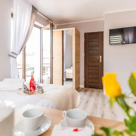 Reveliqa2 - Goscinne I * 포비에로보