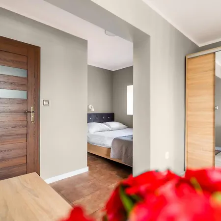 Apartamento Reveliqa2 - Goscinne I