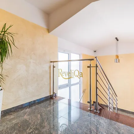 Apartment Reveliqa2 - Goscinne I *