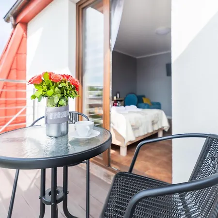 Reveliqa2 - Goscinne I *