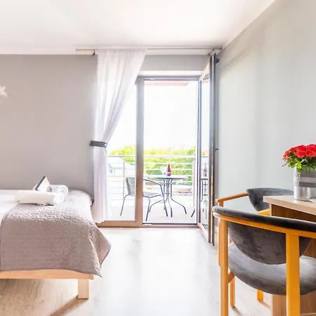 Reveliqa2 - Goscinne I