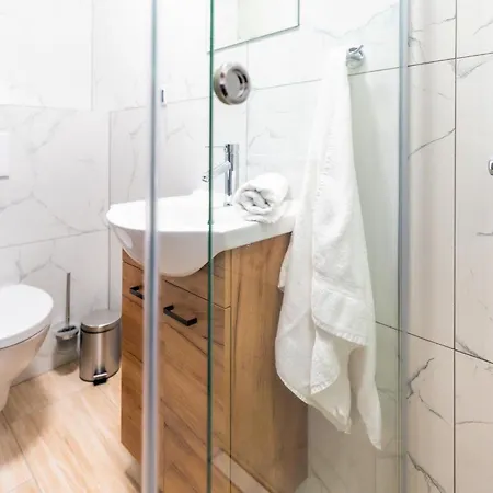 Reveliqa2 - Goscinne I 포비에로보