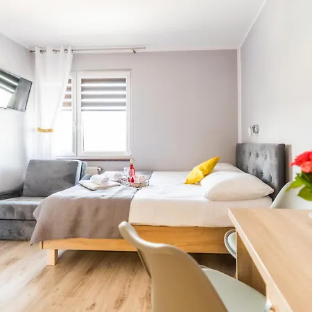 Reveliqa2 - Goscinne I *