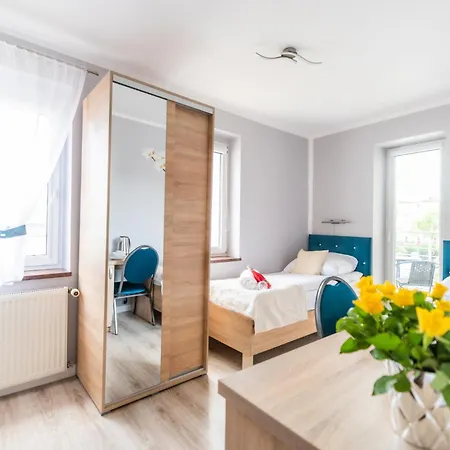 Reveliqa2 - Goscinne I *