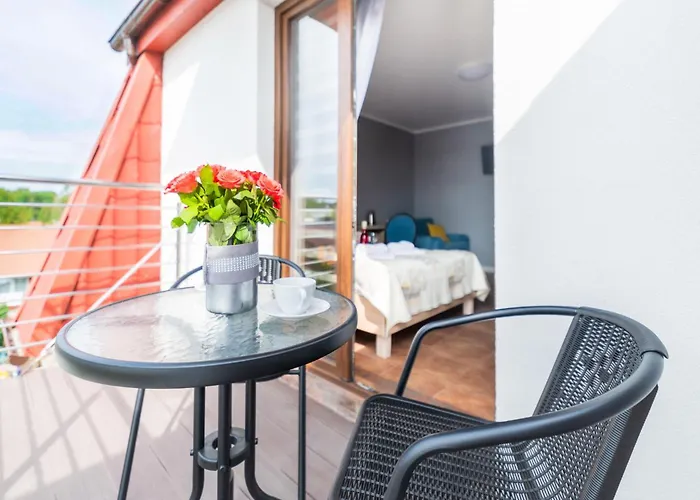 Reveliqa2 - Goscinne I *