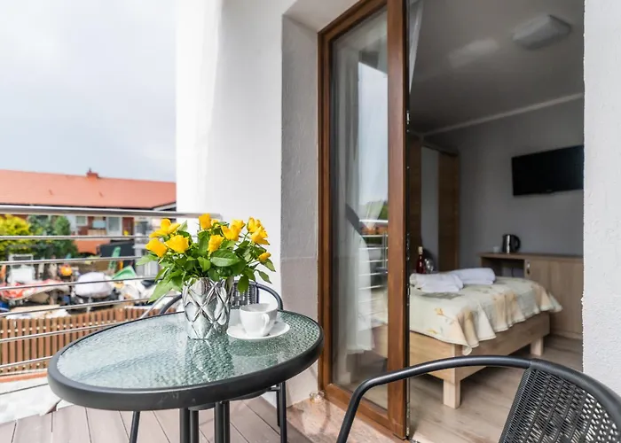 Reveliqa2 - Goscinne I