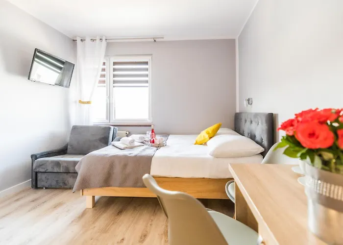 Reveliqa2 - Goscinne I *