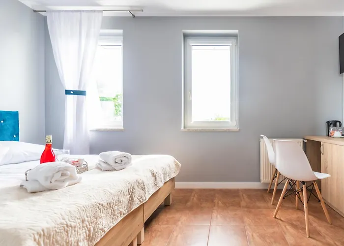 Reveliqa2 - Goscinne I